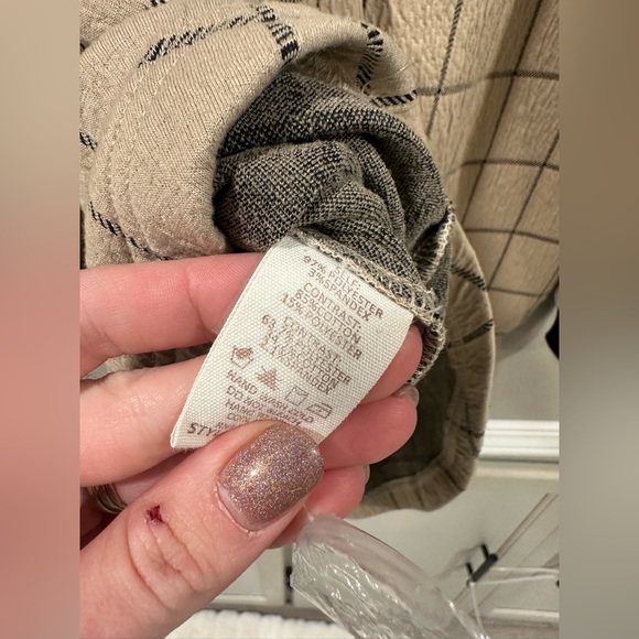 Hem & Thread Button Up Jacket - Picture 5 of 5